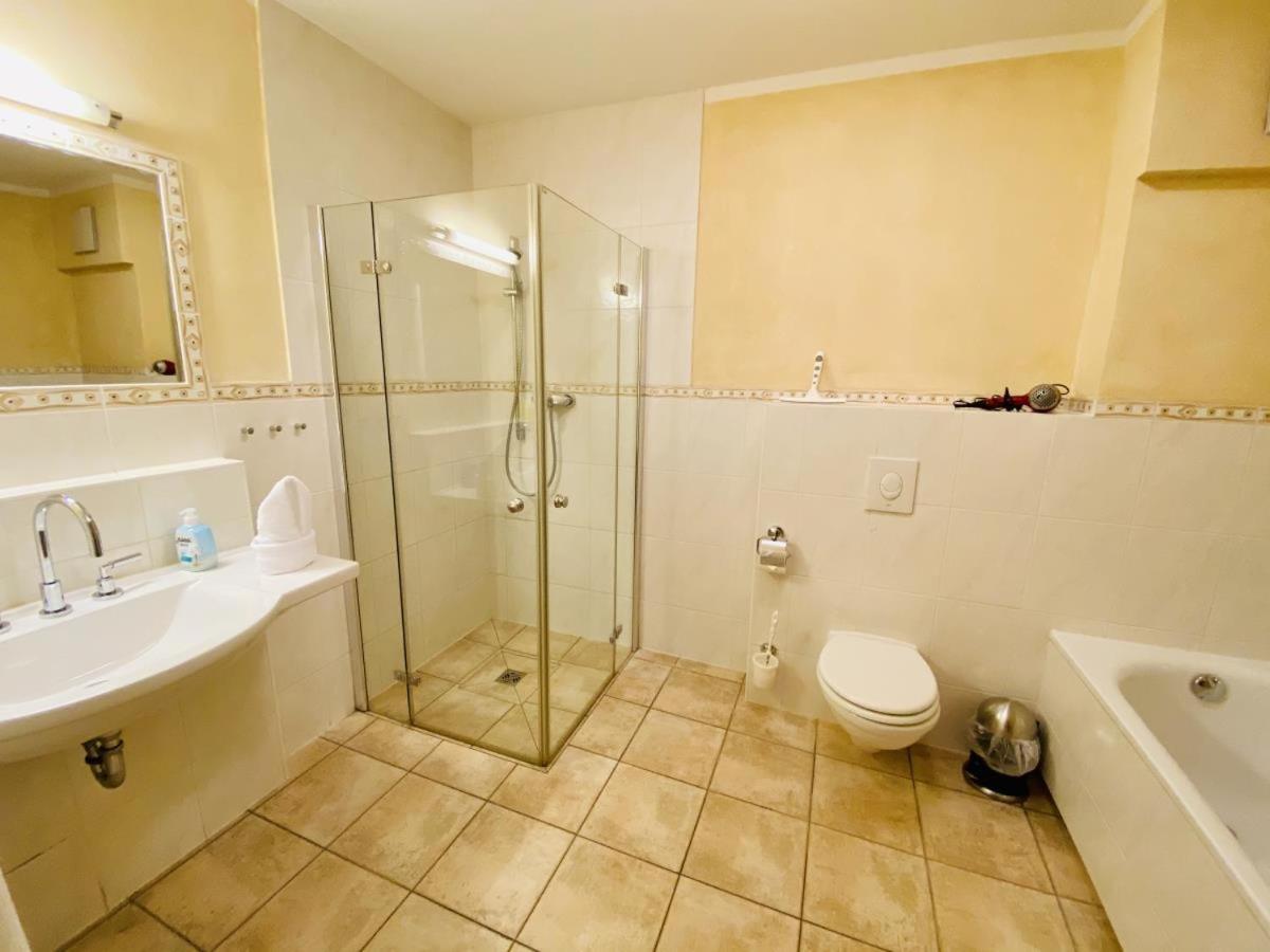 Captains Lounge Rostock Ngoại thất bức ảnh